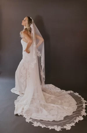 Voile Gardenia Mantilla